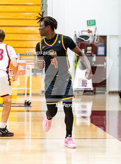 Thumbnail 1 in Clovis West vs. Oaks Christian photogallery.