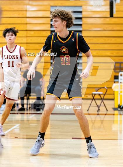 Thumbnail 2 in Clovis West vs. Oaks Christian photogallery.