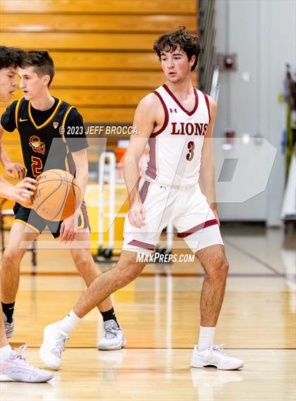 Thumbnail 2 in Clovis West vs. Oaks Christian photogallery.