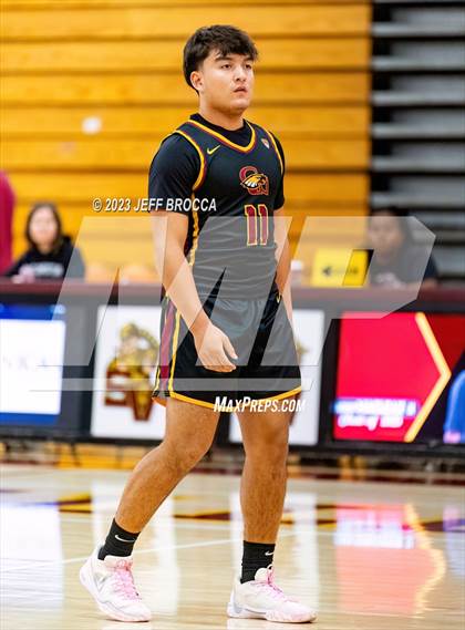 Thumbnail 1 in Clovis West vs. Oaks Christian photogallery.