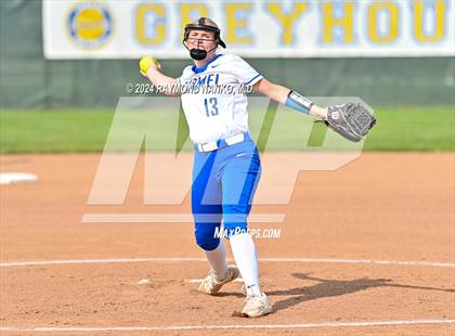 Thumbnail 3 in Fishers vs. Carmel photogallery.