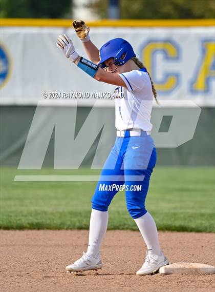 Thumbnail 3 in Fishers vs. Carmel photogallery.