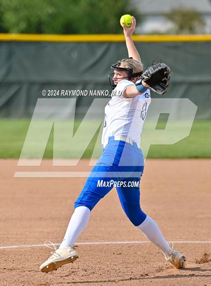 Thumbnail 1 in Fishers vs. Carmel photogallery.
