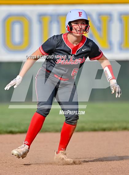Thumbnail 3 in Fishers vs. Carmel photogallery.