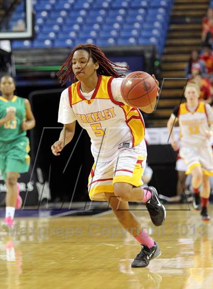 Thumbnail 3 in Berkeley vs Long Beach Poly (CIF State D1 Final) photogallery.