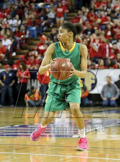 Thumbnail 2 in Berkeley vs Long Beach Poly (CIF State D1 Final) photogallery.