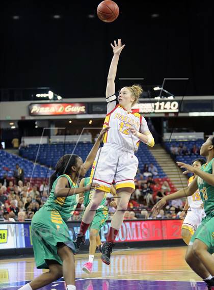 Thumbnail 3 in Berkeley vs Long Beach Poly (CIF State D1 Final) photogallery.