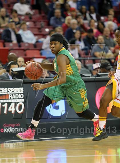 Thumbnail 3 in Berkeley vs Long Beach Poly (CIF State D1 Final) photogallery.