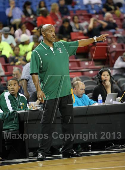 Thumbnail 2 in Berkeley vs Long Beach Poly (CIF State D1 Final) photogallery.