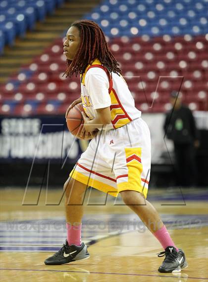 Thumbnail 3 in Berkeley vs Long Beach Poly (CIF State D1 Final) photogallery.