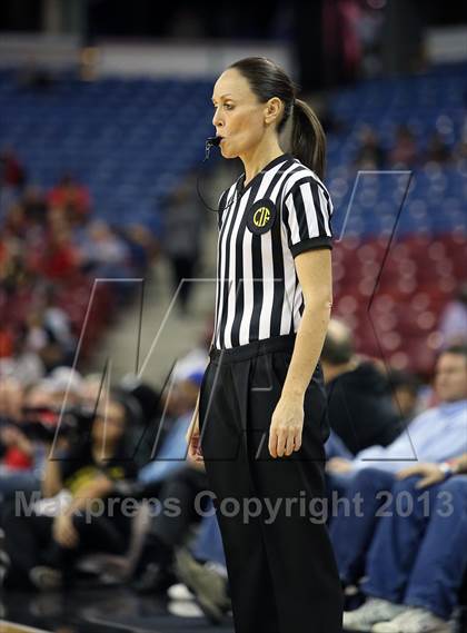 Thumbnail 3 in Berkeley vs Long Beach Poly (CIF State D1 Final) photogallery.