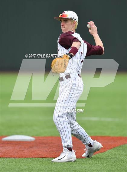 Thumbnail 2 in Iowa Park @ Bowie (Walker Stallcup Tournament) photogallery.