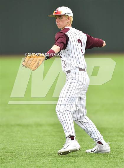 Thumbnail 2 in Iowa Park @ Bowie (Walker Stallcup Tournament) photogallery.