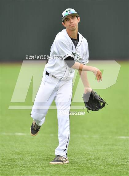 Thumbnail 2 in Iowa Park @ Bowie (Walker Stallcup Tournament) photogallery.