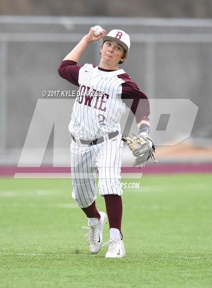 Thumbnail 3 in Iowa Park @ Bowie (Walker Stallcup Tournament) photogallery.