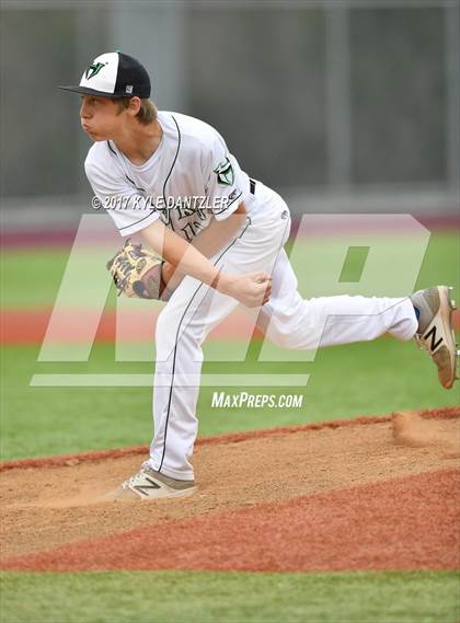 Thumbnail 3 in Iowa Park @ Bowie (Walker Stallcup Tournament) photogallery.