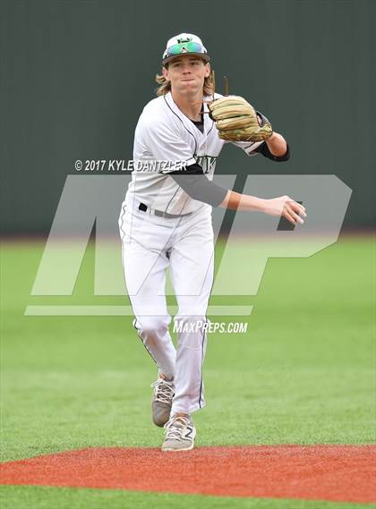 Thumbnail 2 in Iowa Park @ Bowie (Walker Stallcup Tournament) photogallery.