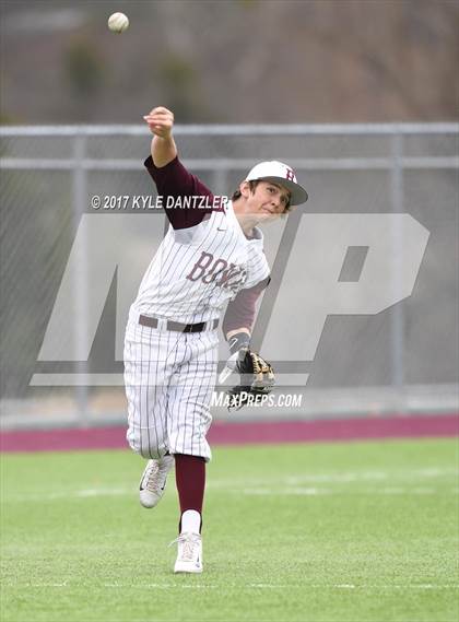 Thumbnail 3 in Iowa Park @ Bowie (Walker Stallcup Tournament) photogallery.