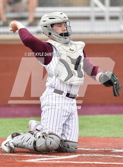 Thumbnail 3 in Iowa Park @ Bowie (Walker Stallcup Tournament) photogallery.
