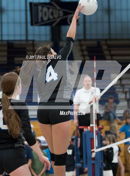 Thumbnail 3 in Regis Jesuit @ Highlands Ranch photogallery.