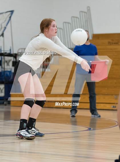 Thumbnail 2 in Regis Jesuit @ Highlands Ranch photogallery.