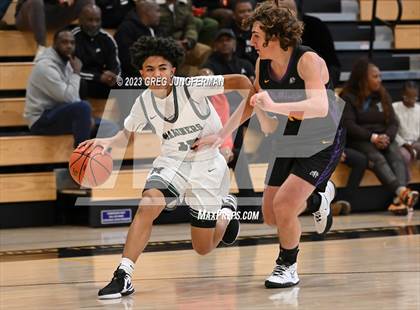 Thumbnail 3 in Oakland Tech vs. Moreau Catholic photogallery.