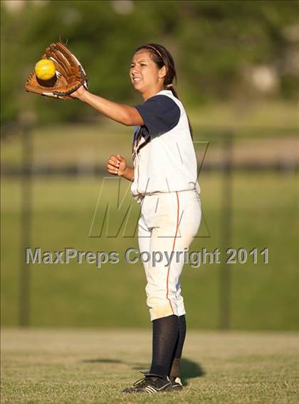 Thumbnail 1 in Woodgrove @ Briar Woods (Region II Final) photogallery.