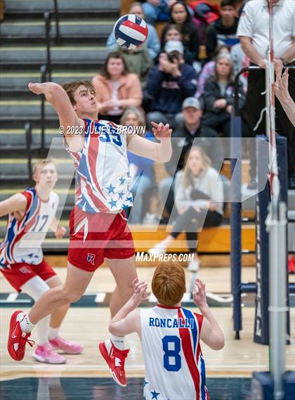 Thumbnail 2 in Roncalli @ Cathedral photogallery.