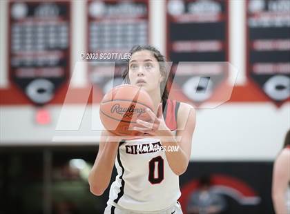 Thumbnail 3 in Waverly vs Circleville (OHSAA D2 Sectional Final) photogallery.