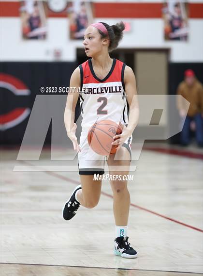 Thumbnail 2 in Waverly vs Circleville (OHSAA D2 Sectional Final) photogallery.