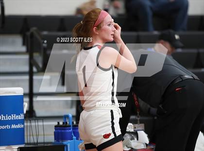 Thumbnail 3 in Waverly vs Circleville (OHSAA D2 Sectional Final) photogallery.