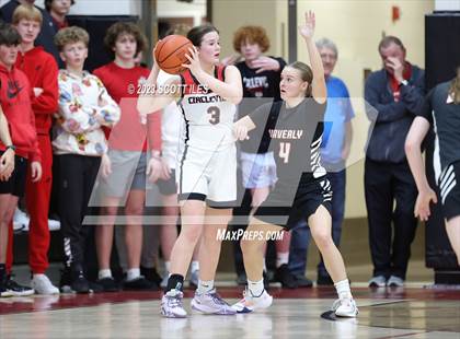 Thumbnail 3 in Waverly vs Circleville (OHSAA D2 Sectional Final) photogallery.