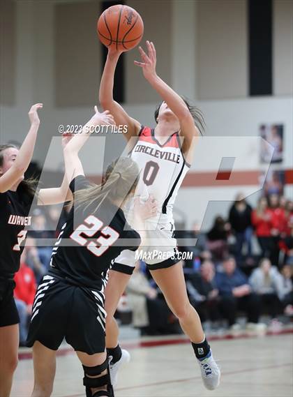 Thumbnail 2 in Waverly vs Circleville (OHSAA D2 Sectional Final) photogallery.