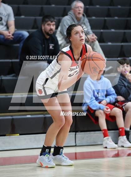 Thumbnail 1 in Waverly vs Circleville (OHSAA D2 Sectional Final) photogallery.