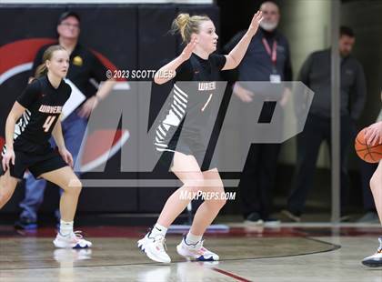 Thumbnail 2 in Waverly vs Circleville (OHSAA D2 Sectional Final) photogallery.