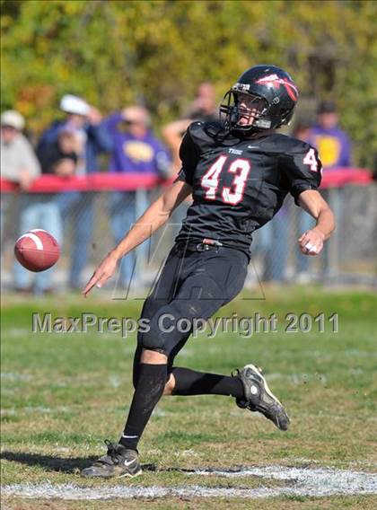 Thumbnail 2 in Casey-Westfield vs Johnston City (2A 1st Round Playoff) photogallery.