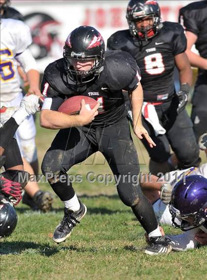 Thumbnail 1 in Casey-Westfield vs Johnston City (2A 1st Round Playoff) photogallery.