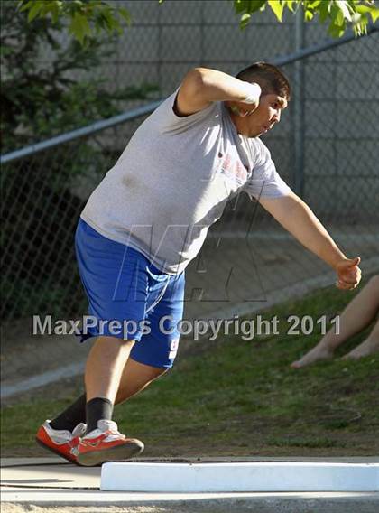 Thumbnail 1 in CIF CS Yosemite Area Finals (Shot Put) photogallery.