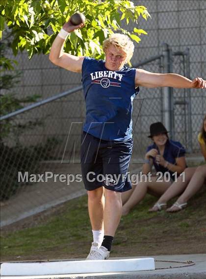 Thumbnail 2 in CIF CS Yosemite Area Finals (Shot Put) photogallery.