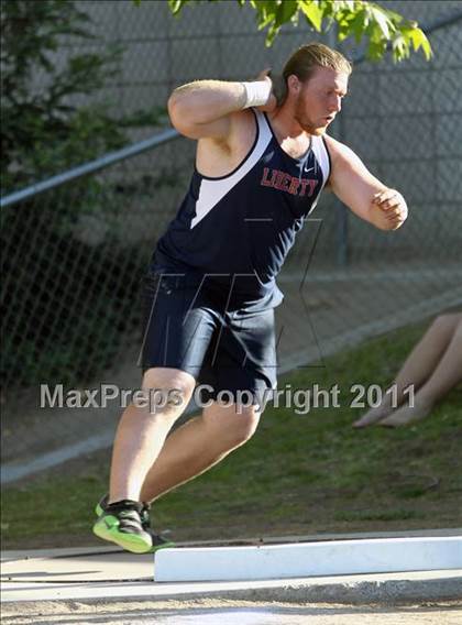 Thumbnail 1 in CIF CS Yosemite Area Finals (Shot Put) photogallery.