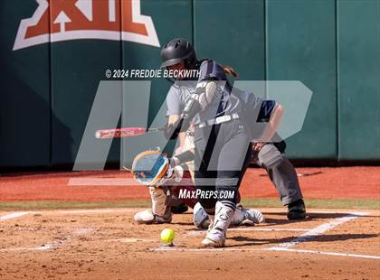 Thumbnail 2 in Hallettsville vs. Grandview (UIL 3A Softball Semifinal) photogallery.