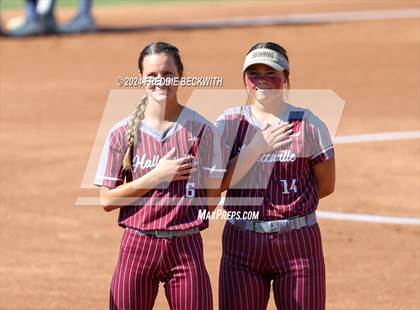 Thumbnail 2 in Hallettsville vs. Grandview (UIL 3A Softball Semifinal) photogallery.