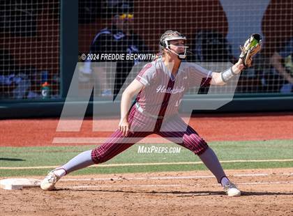 Thumbnail 3 in Hallettsville vs. Grandview (UIL 3A Softball Semifinal) photogallery.