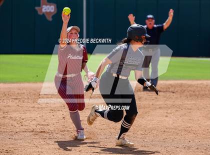 Thumbnail 1 in Hallettsville vs. Grandview (UIL 3A Softball Semifinal) photogallery.