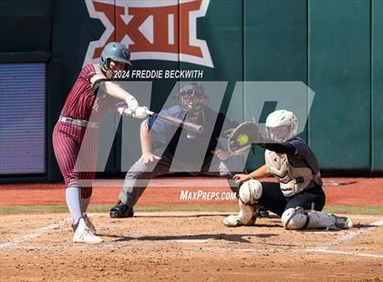Thumbnail 2 in Hallettsville vs. Grandview (UIL 3A Softball Semifinal) photogallery.