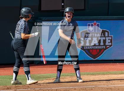 Thumbnail 2 in Hallettsville vs. Grandview (UIL 3A Softball Semifinal) photogallery.