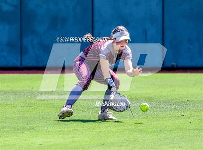 Thumbnail 1 in Hallettsville vs. Grandview (UIL 3A Softball Semifinal) photogallery.