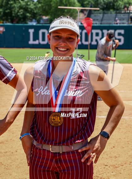 Thumbnail 3 in Hallettsville vs. Grandview (UIL 3A Softball Semifinal) photogallery.