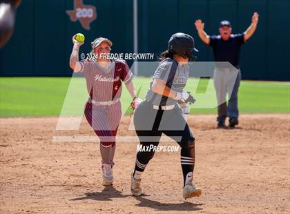Thumbnail 3 in Hallettsville vs. Grandview (UIL 3A Softball Semifinal) photogallery.