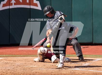 Thumbnail 3 in Hallettsville vs. Grandview (UIL 3A Softball Semifinal) photogallery.